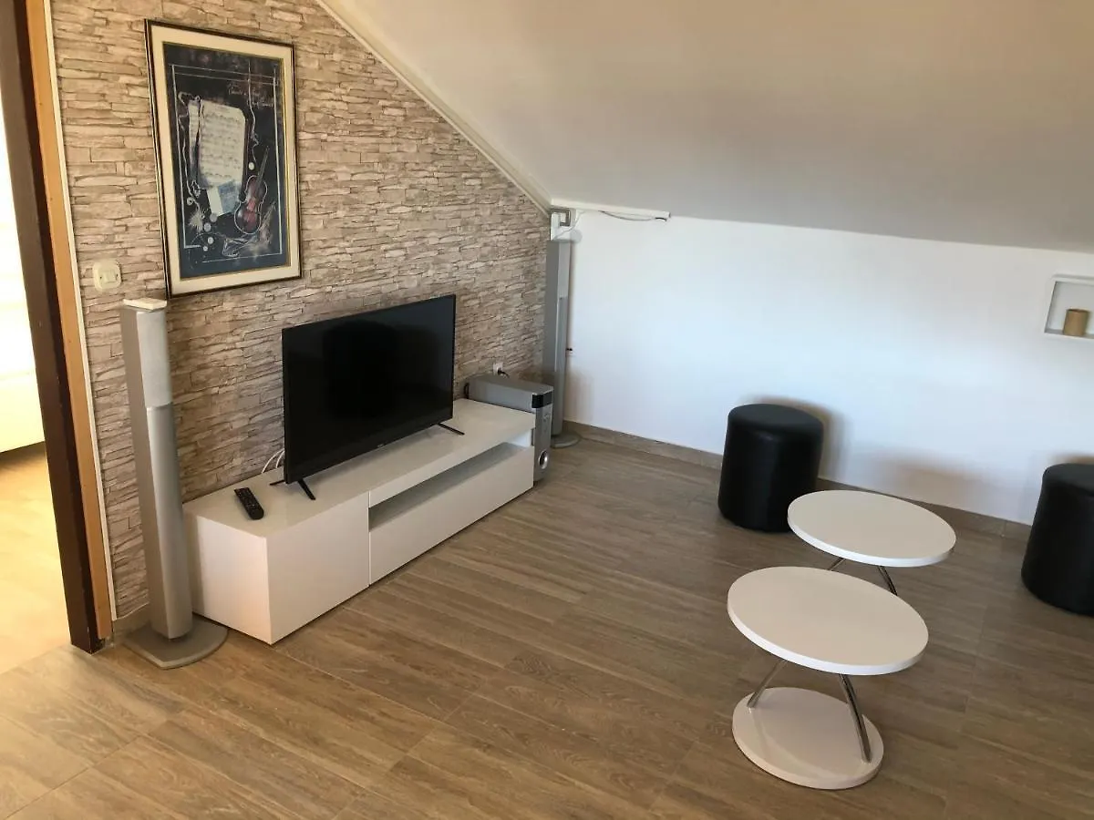 Apartments Adriatic Rab location
